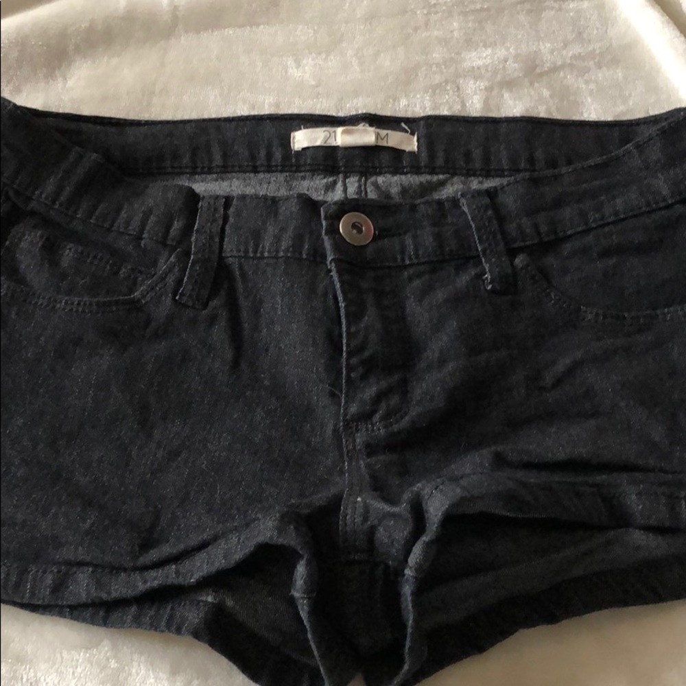 Black short shorts